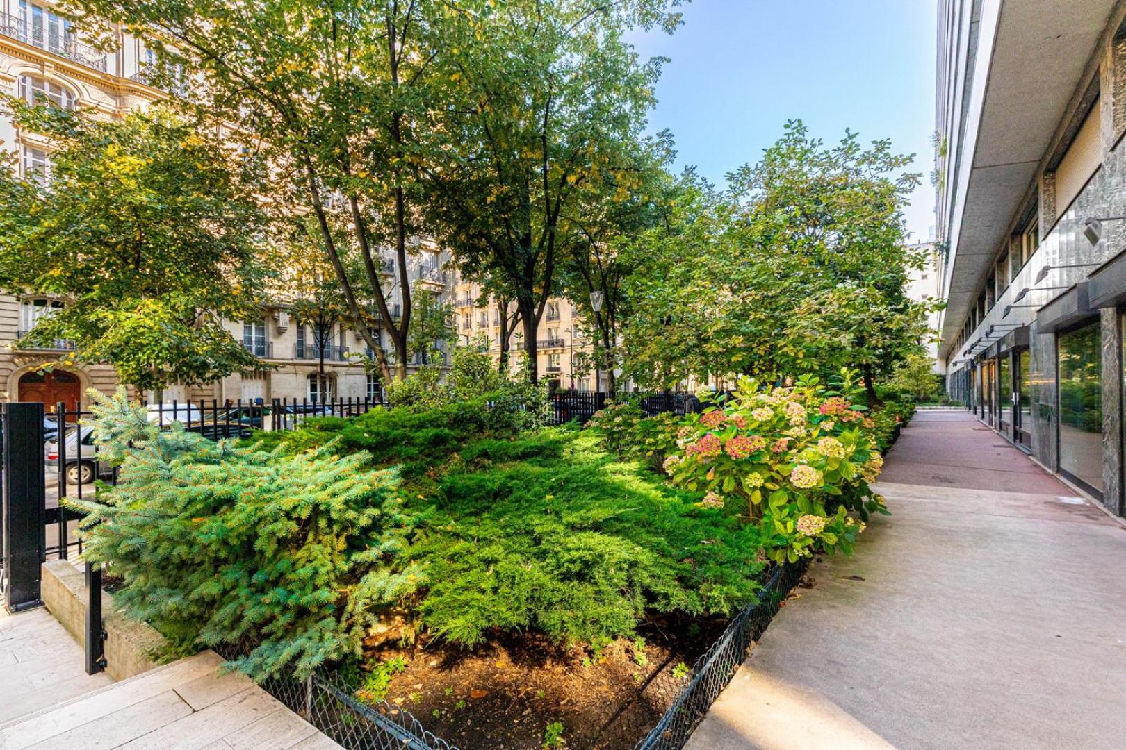 Modern Family Apartment Next To The Eiffel Tower Παρίσι Εξωτερικό φωτογραφία